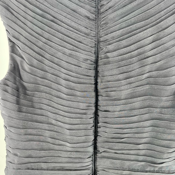 Adrianna Papell 10 gray evening gown formal pintuck ruffle flowy event party - Picture 7 of 10